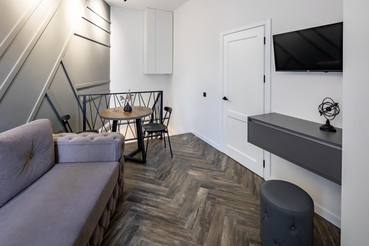 Romari Таманська 12 Apartment Lviv Exterior photo
